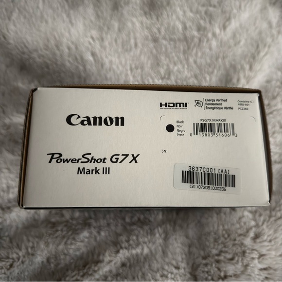 Canon PowerShot G7 X Mark III - Sleek Black - Picture 3 of 5